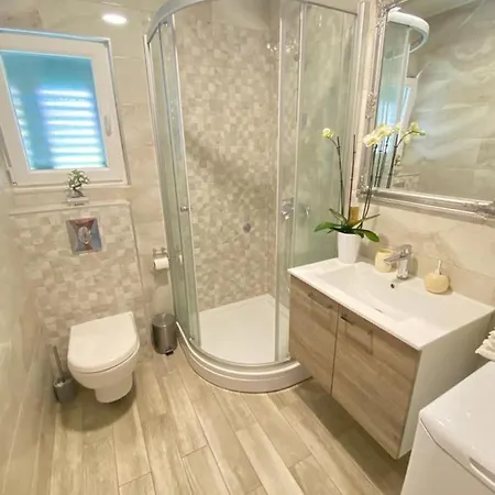 Davorka Apartment Makarska
